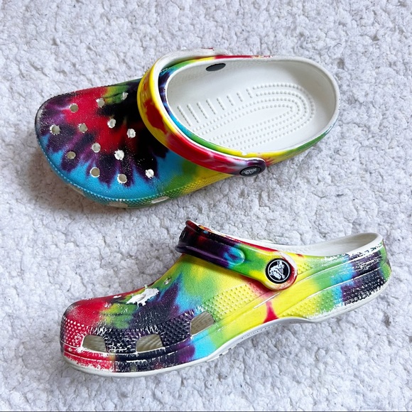 CROCS Shoes - CROCS: Rainbow Tie Die Unisex Classic Clog Mules Mens Size 4  Womens Size 6